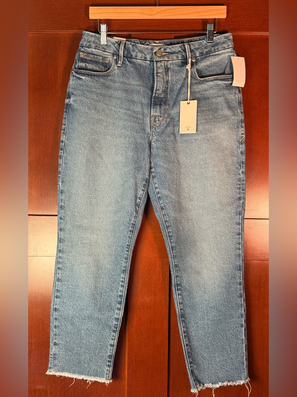NWT Good American Good Girlfriend Straight Leg Jeans Frayed Ankle Crop 8/29